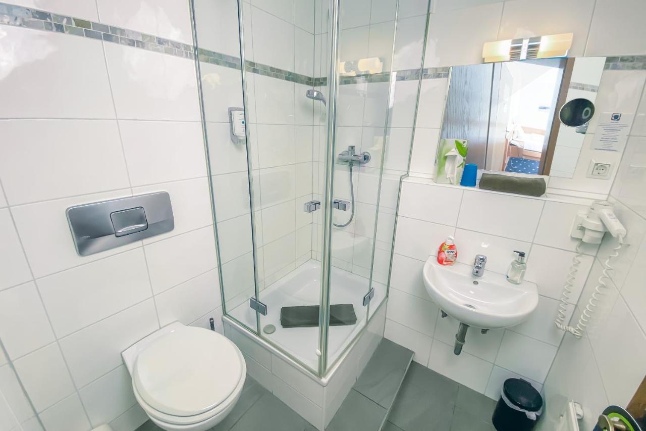 Hotel Benger Krefeld Buitenkant foto