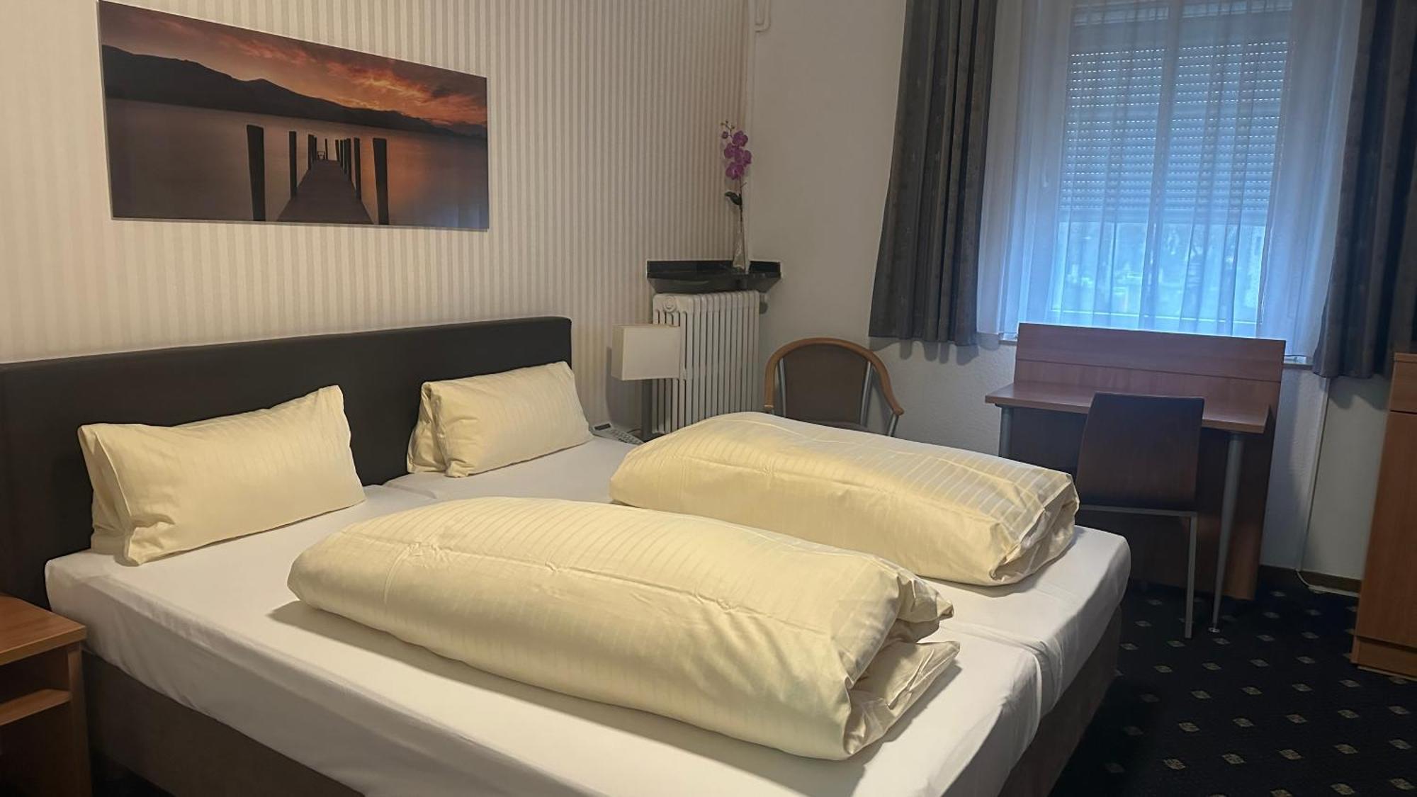 Hotel Benger Krefeld Buitenkant foto