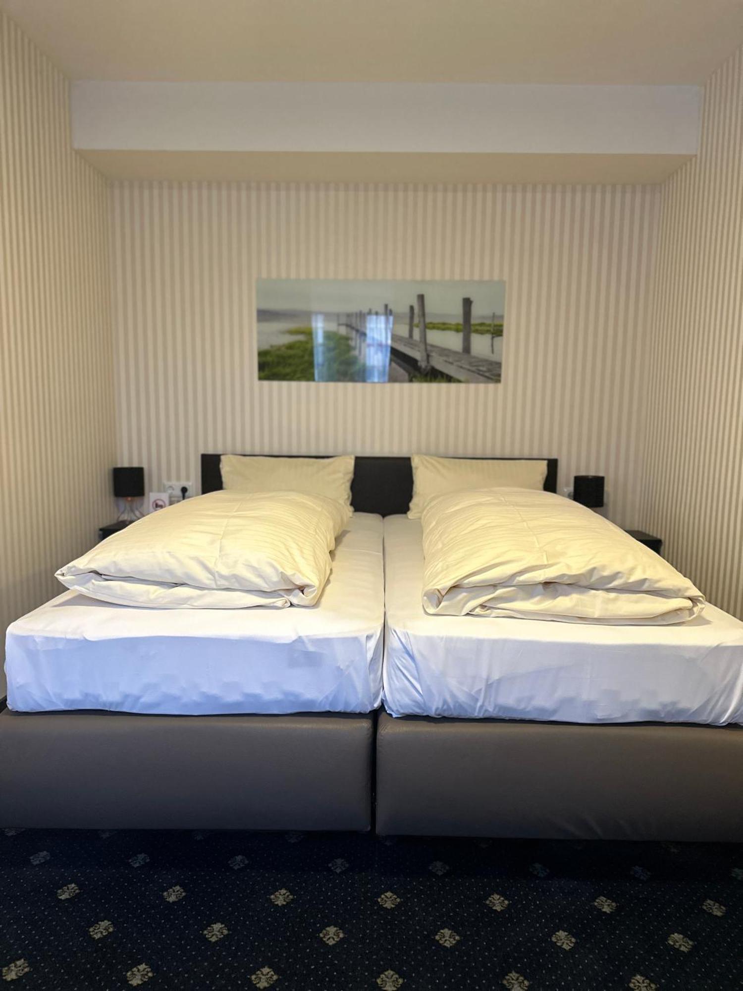Hotel Benger Krefeld Buitenkant foto